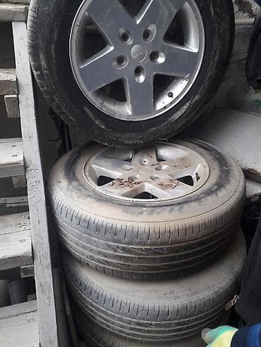Jeep: Disk təkər 235 / 65 / R 17, 5 Boltlu — 2
