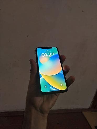 iphone 8 plus satilir: IPhone X, Qara, Face ID — 3