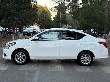 авто: Nissan Sunny: 1.5 л | 2015 г. Седан — 4