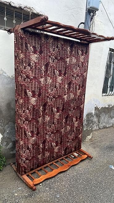 komod satilir: Təknəfərlik çarpayı, Bazasız, Matras ilə, Siyirməsiz — 1