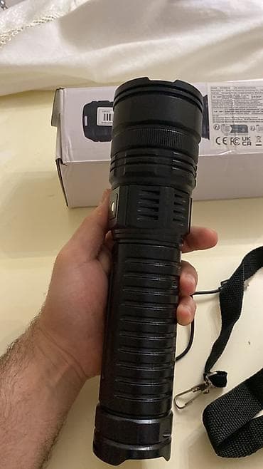 Şəkillər, tablolar: Super Güclü LED Fənər - Korpus: möhkəm metal gövdə, sürüşməyə qarşı — 8