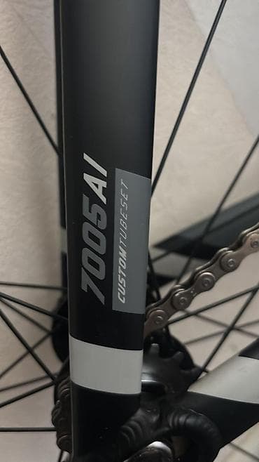 teze velosipedler: Felt TK3 trek/velodrom velosipedi - Marka/model: Felt TK3 (şossə/trek — 5