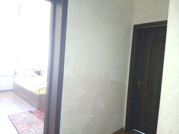 Mənzil - Plan: Zal ilə birgə studiya tipli mətbəx, ayrıca yataq