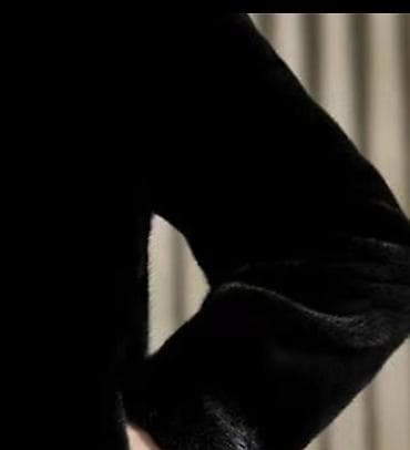 paltar satisi: Kişi üçün qara rəngli süni kürk gödəkçə - Klassik düz kəsim, qısa — 4