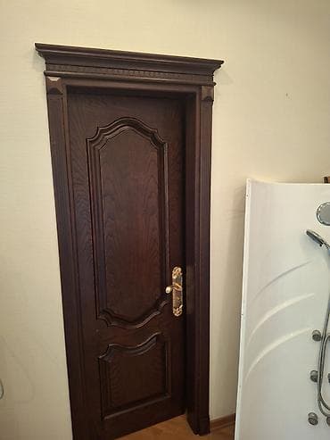 qoz: Klassik üslubda massiv ağac qapılar dəsti - Material: qalın massiv — 5