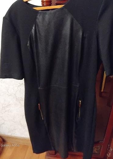 işci paltarı: Qadın geyimləri dəsti – 3 müxtəlif paltar 1) Qara trikotaj paltar — 3