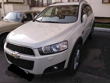 kia optima 2014: Chevrolet Captiva: 2.4 l | 2011 il Ofrouder/SUV — 2