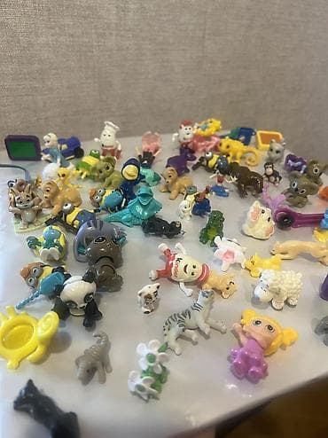 mini keys: Müxtəlif Kinder Surprise oyuncaq fiqurları, heyvanlardan personajlara — 5
