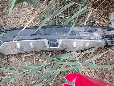 Avtomobil üçün amortizatorlar və kondisioner şlanqı. Şəkillərdə 3 — 7