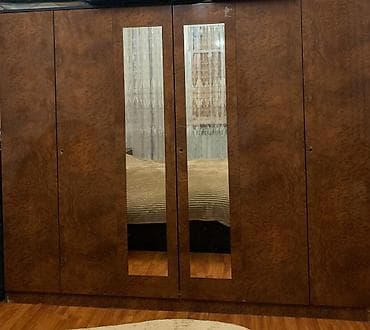 paltar dolab: 4 qapılı, Güzgülü, Qəhvəyi, Taxta, Açılan, Düz dolab — 1