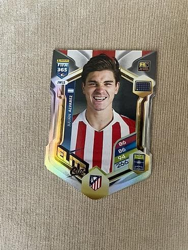 Panini FIFA 365 kolleksiya kartı – “Elite” seriyası - Oyunçu: Julián — 1