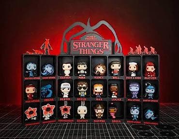 Stranger Things Kinder Joy mini fiqur vitrini və dekorativ stend lalafo.az -da Stranger Things Kinder Joy mini fiqur vitrini və dekorativ stend