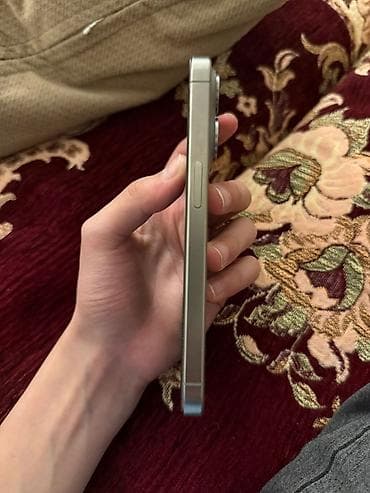 iphone 15 pro: IPhone 15 Pro, 128 GB, Natural Titanium, Face ID — 3