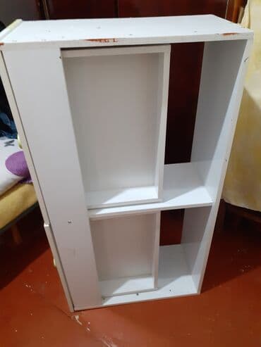 işlənmiş uşaq beşikləri: Oğlan üçün, İşlənmiş, Dördbucaq, Beşik, Dəstsiz, Matrassız, Yellənmə mexanizmsiz — 7