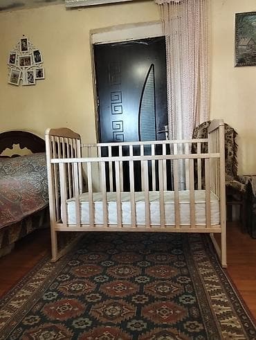 Uşaq beşiyi – yaxsı vəziyyətdə hec bir problemi yoxdur içərisində — 1