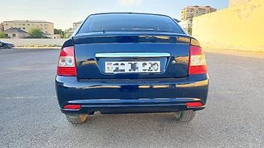 opel masini: VAZ (LADA) Priora: 1.6 l | Hetçbek — 7