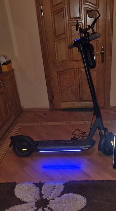 Velosiped aksesuarları: INMOTION elektrik skuteri - Brend/model: INMOTION (gövdə və paneldə — 1