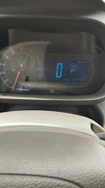 vito disk: Chevrolet Cobalt, ağ rəng, sedan kuzov.Taksi buraxiliwi var. probeq — 5