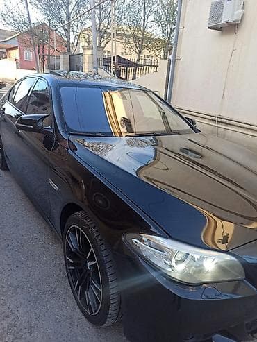 byd satisi: BMW 528: 2 l | 2016 il Sedan — 5