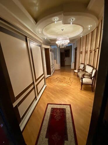 lənd kuruzer ucun led işıq lupası hardan tapmaq olar: 5 otaqlı, Yeni tikili, m. 28 may, 191 kv. m — 17