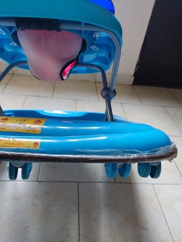 usaq model teleb olunur 2023: Uşaq gəzdiricisi / yeriş köməkçisi - Rəng: mavi gövdə, çəhrayı — 4