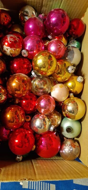 новогодние игрушки: Елочные игрушки стеклянные ссср и гдр маленкие по 2аз круглые по 3аз — 2