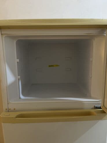 baki telefon satisi: İşlənmiş 2 qapılı Beko Soyuducu Satılır, rəng - Ağ — 4