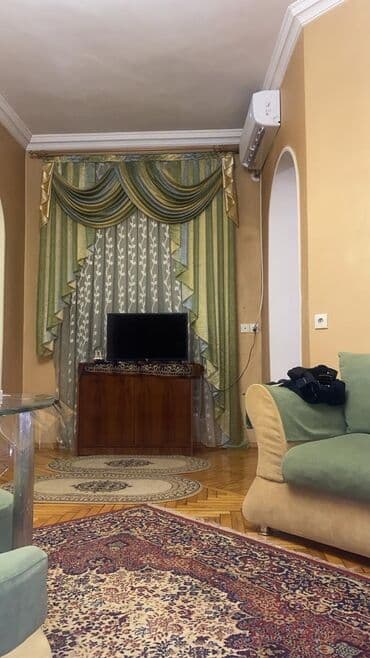 4 cü mikrorayon, sumqayıt: Otaq yoldasi xanim lazimdir ev iwlerne komey ederse odenis odemiyecey — 1