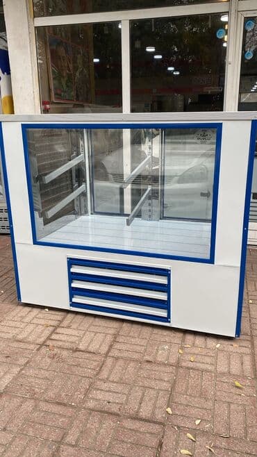 Soyuducu vitrin (şüşəli satış vitrin-i) - Ön və yan tərəfləri tam lalafo.az -da Soyuducu vitrin (şüşəli satış vitrin-i) - Ön və yan tərəfləri tam