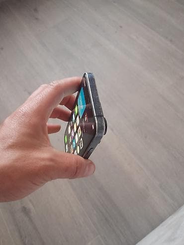 hard disk ssd: IPhone Xs, 64 GB, Black Titanium, Face ID — 4
