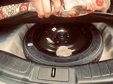 renault clio 2005: Ford sedan salonu və avadanlıqları - Rəng: ağ eksteryer, bej/qara iki — 7