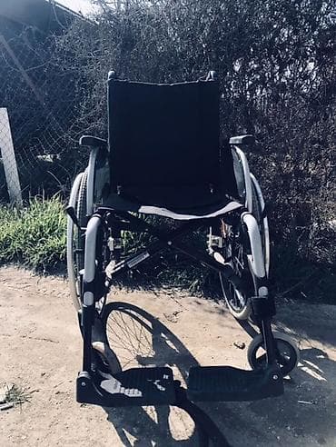 universal araba roan marita: Yüngül və manevrli əlil arabası - Manual tip, özünüsürmə üçün böyük — 1