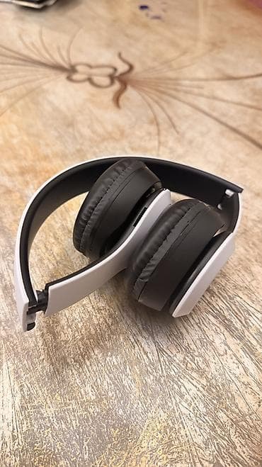Qulaqcıqlar: Bluetooth headphones p47 — 2