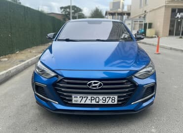 Hyundai Elantra: 1.6 l | 2018 il Sedan