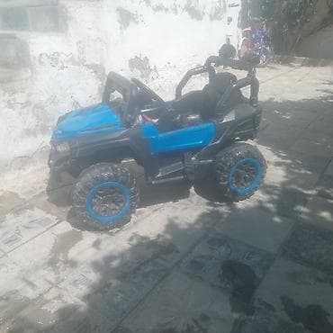9 yas kofta: Uşaq üçün elektriklə işləyən off-road tipli minik maşını - Korpus — 1
