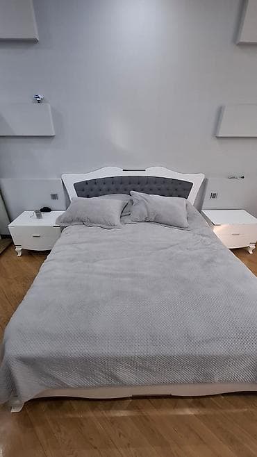 tek kravat islenmis: Yataq otağı mebel dəsti. Ayrı-ayrı almaqda mümkündür. Mebellər Pierre — 4