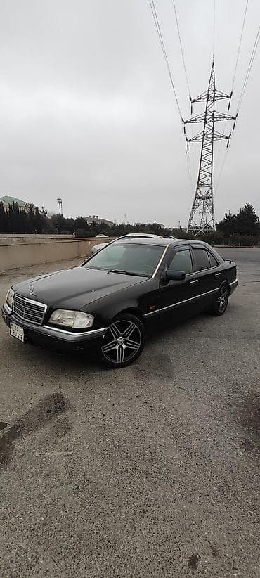 bmv x 5: Mercedes-Benz CL 220: 2.2 l | 1993 il Sedan — 3