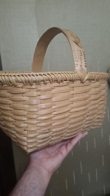 həsir səbət: Tutacaqlı səbət. Bu səbət əşyaların saxlanması və ya dekorativ — 2