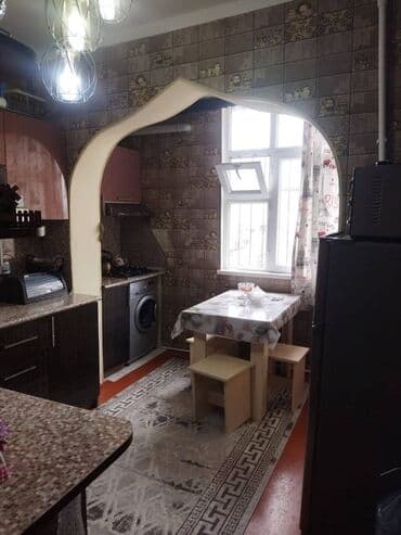 turbo az ford transit 16 1: Bakı, Qaraçuxur qəs., 4 otaqlı, Köhnə tikili, m. Xalqlar Dostluğu, 106 kv. m — 8