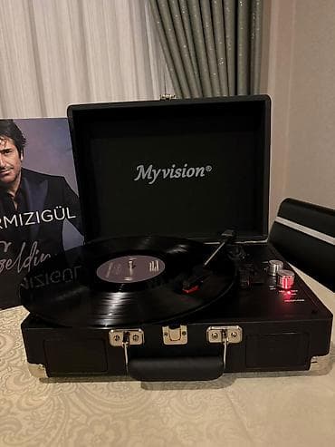 qedimi pullar: Qrammafonlar Mehduddur!!! Çox gözəl Retro Qramafonlar və göz oxşuyan — 6