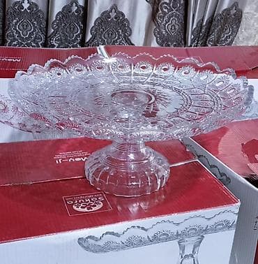 plasmas qab: Şüşə ayaqlı meyvə/qənnadı qabı - Material: şəffaf, qalın şüşə - — 1