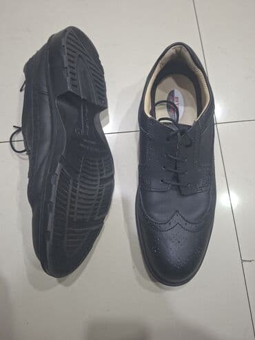 collac 7.17: Dəri ayaqqabı. burnu qoruyuculu dəmirli — 2