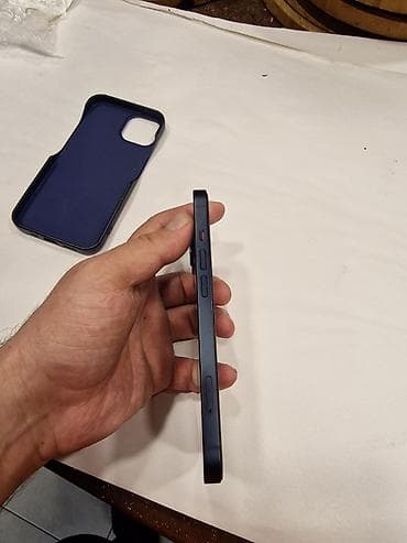 Audio: IPhone 13, Mavi, Simsiz şarj — 4