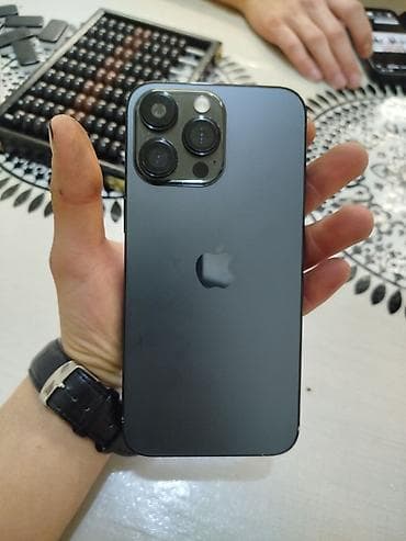 IPhone 14 Pro Max, Qara, Simsiz şarj