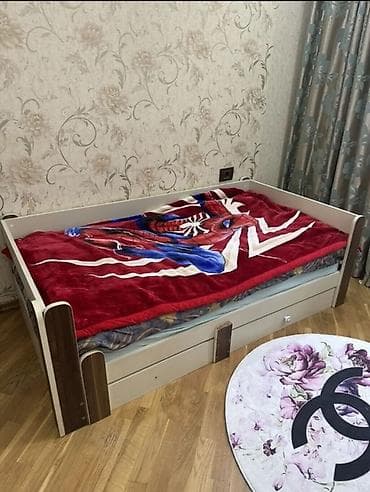 Oğlan və qız üçün, Çarpayı, Bazalı, Matras ilə, Siyirməli