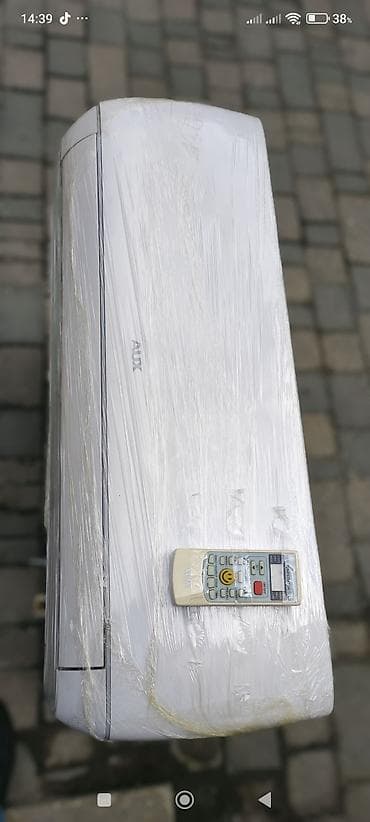 şkaf kondisoner: AUX split kondisioner dəsti Xüsusiyyətlər: - Marka/model: AUX (divar — 2