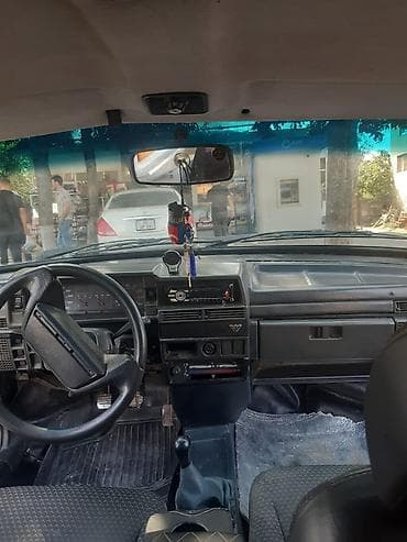 ucuz avtomobiller: VAZ (LADA) 21099: 1.6 l | 1996 il 3000 km Sedan — 2