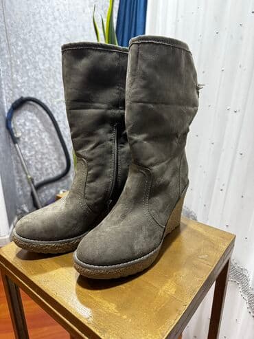 Toy paltarları və aksesuarları: Çəkmə, Ölçü: 40, İşlənmiş — 3