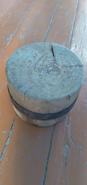 ucuz torf: KÖTÜK, diametri 22 sm, hündürlüyü 17 smdir. Dəmirdən tutan qulpu var — 2