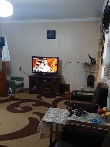 mkr: Bakı, 6-cı mikrorayon, 3 otaqlı, Köhnə tikili, 60 kv. m — 3